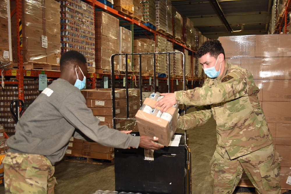 Michigan’s Task Force 172 Fills Food Orders at Gleaners of Detroit