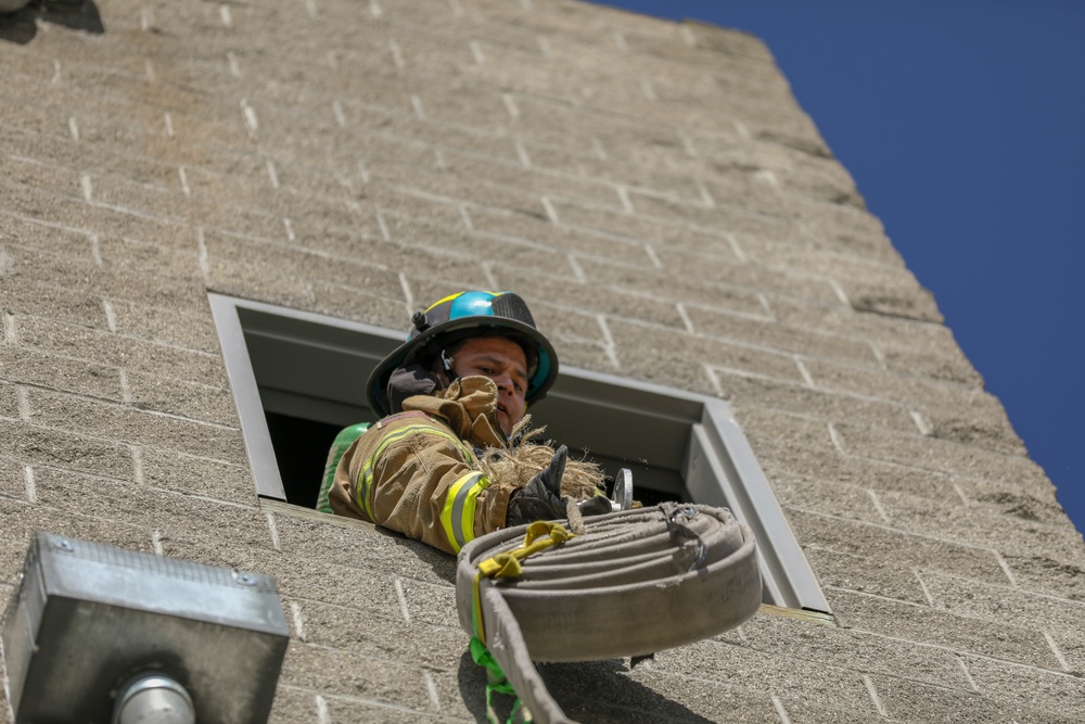 US Army Soldiers partner with local firefighters to maintain readiness
