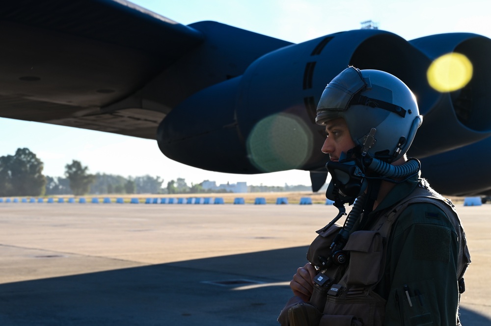 1st Lt. &quot;Snake Eyes&quot; steps to board a B-52H Stratofortress