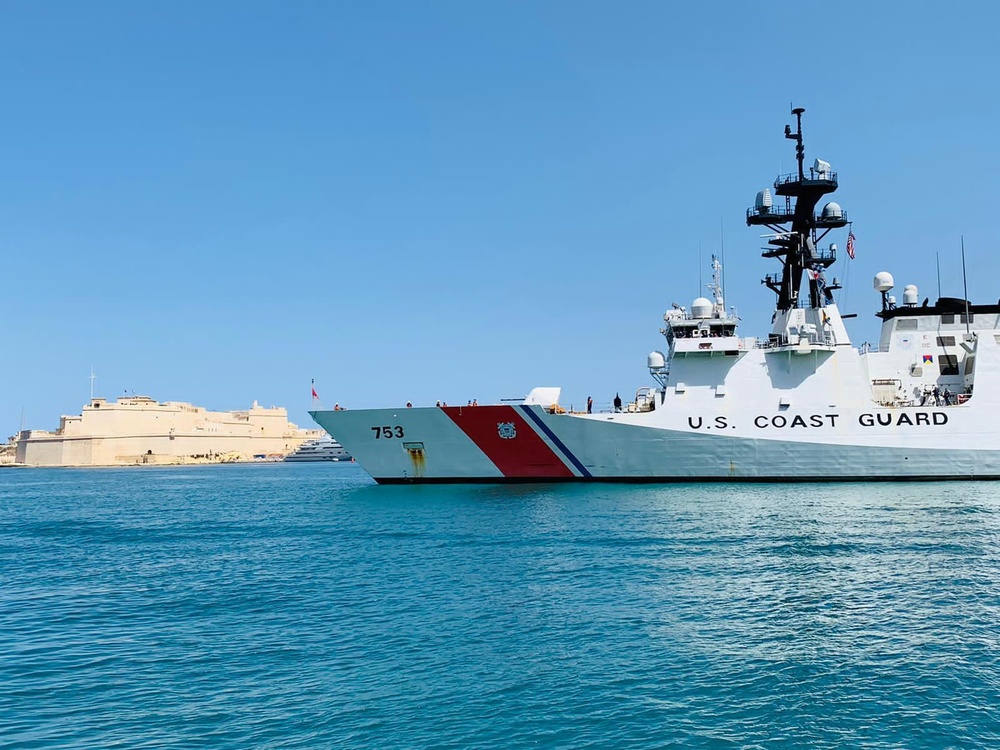 U.S. Coast Guard conducts port visit in Valletta, Malta