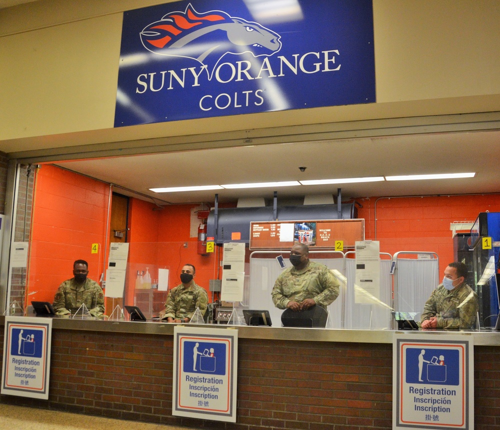 NY Guard members man vax site at Orange County Community College