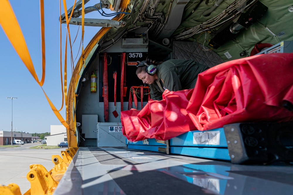 141st Air Refueling Squadron refuels EC-130J Commando Solo