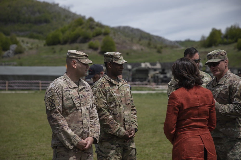 SFAB Soldiers coined by U.S. Ambassador to Albania, Yuri Kim