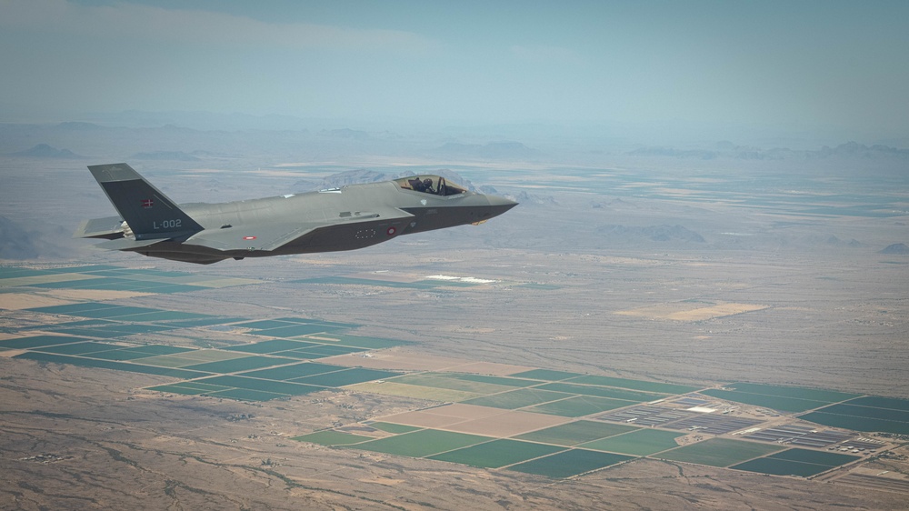 Denmark F-35A embarks on first training flight over Luke AFB