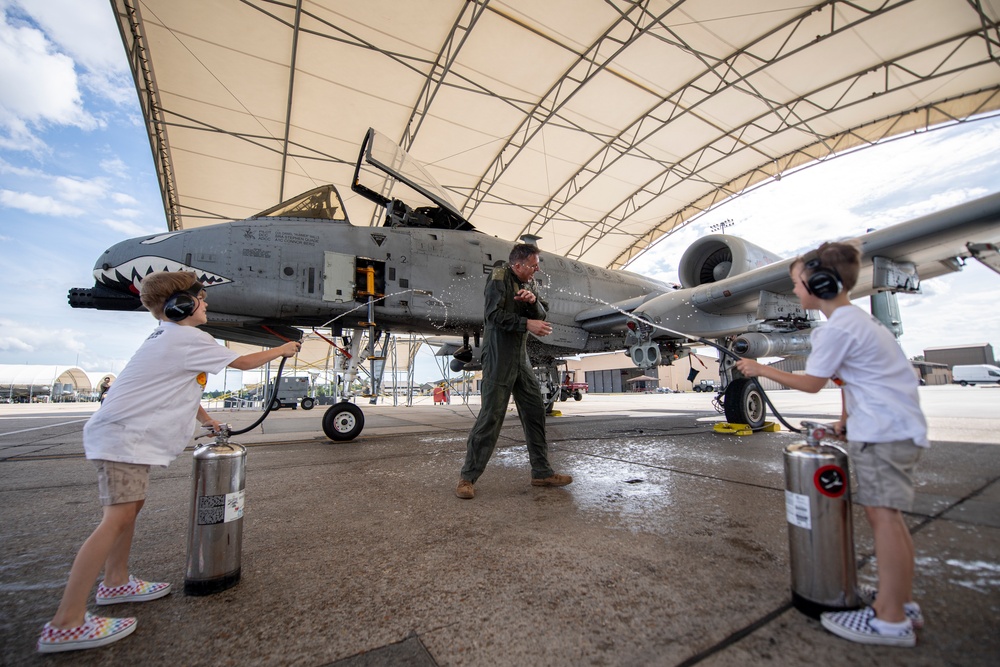 23 WG commander conducts final flight