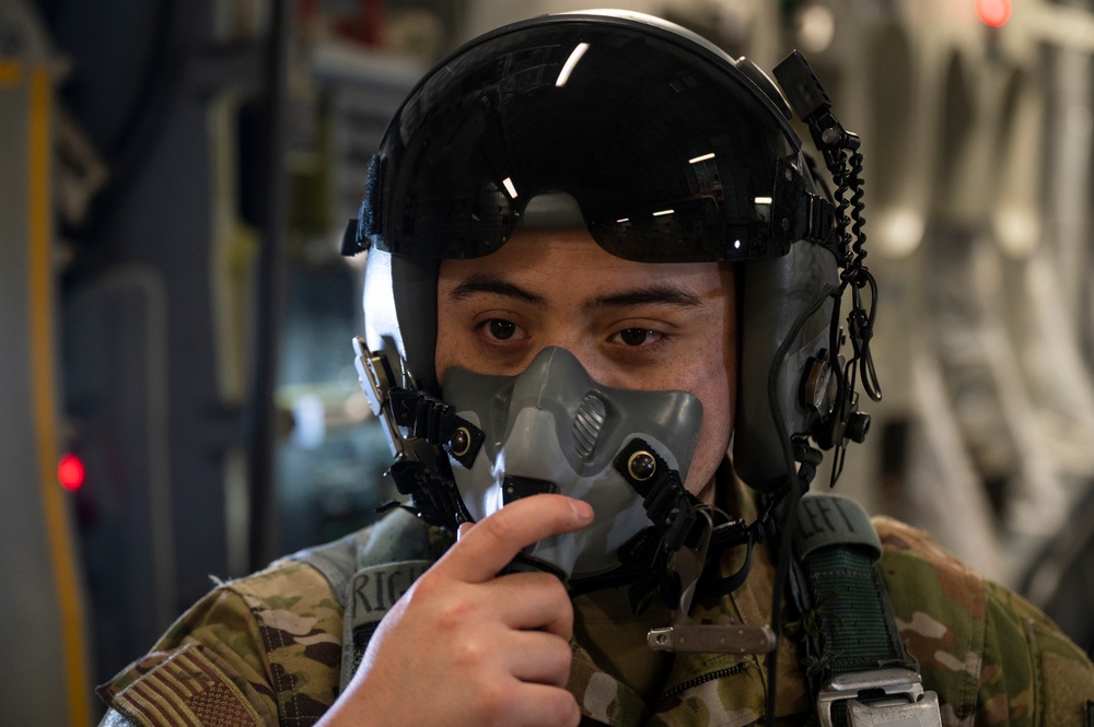 Mobility Guardian 21: Globemaster HALO training