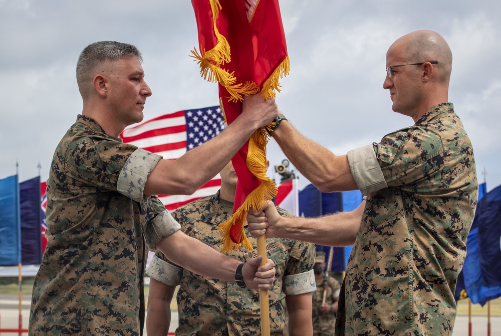 Passing the colors: MCAS KBay conducts CoC