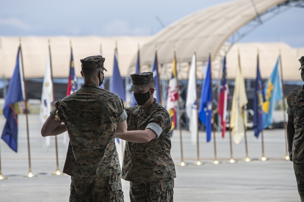 VMFA-121 relief and appointment ceremony
