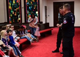 A-10 Demo Team visits Dalhart preschool