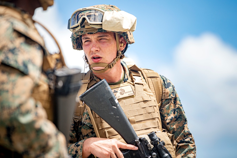 US Marines conduct on and off drills