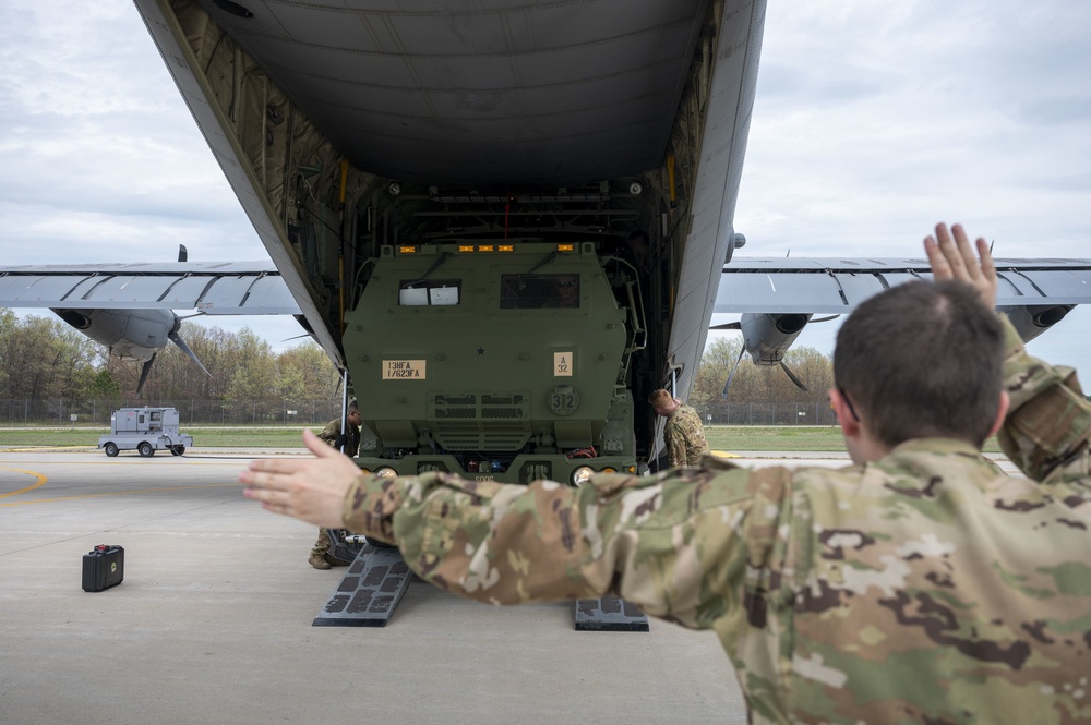 Air Force, Army showcase joint capabilities during Mobility Guardian