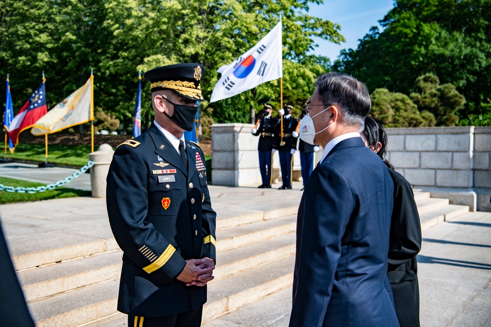 President Moon Jae-in of the Republic of Korea Participates in an Armed Forces Full Honors Wreath-Laying Ceremony at the Tomb of the Unknown Soldier