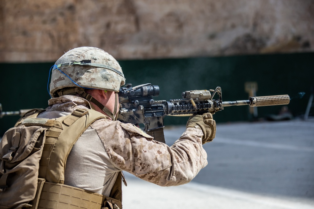 2/1 Conducts Table Five Combat Marksmanship Range