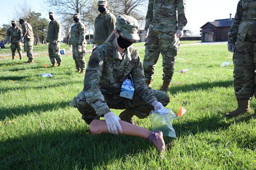 442d Force Support Squadron conduct search and recovery training