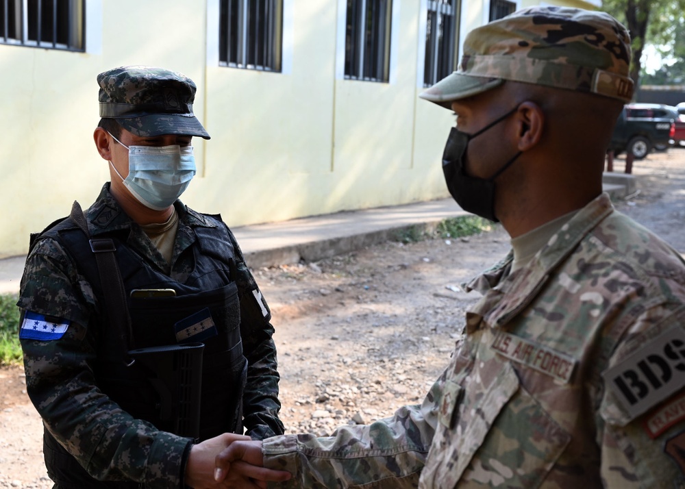 Resolute Sentinel 21: Force protection members boost defenses and camaraderie in Honduras
