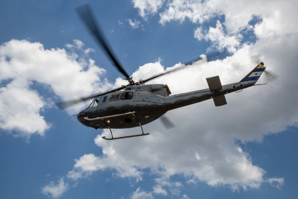 Ribbon cutting ceremony for helicopter landing pad in Tegucigalpa