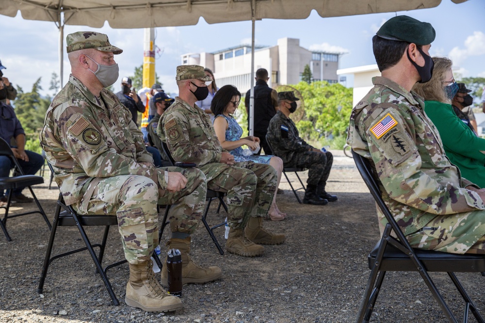 Ribbon cutting ceremony for helicopter landing pad in Tegucigalpa