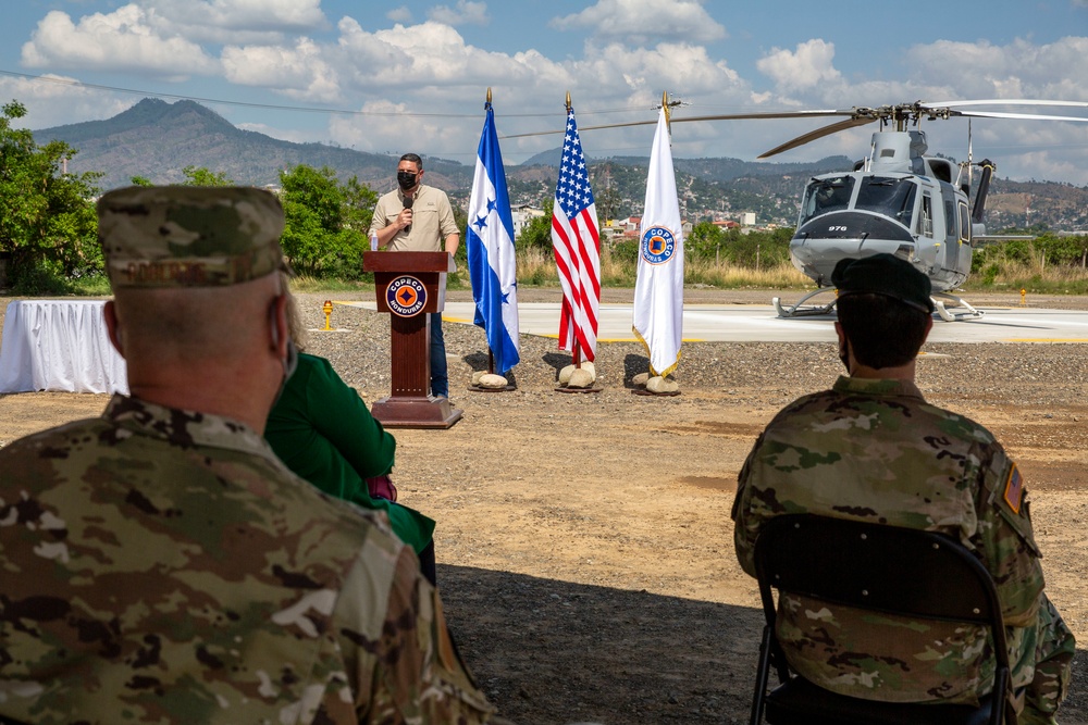 Ribbon cutting ceremony for helicopter landing pad in Tegucigalpa