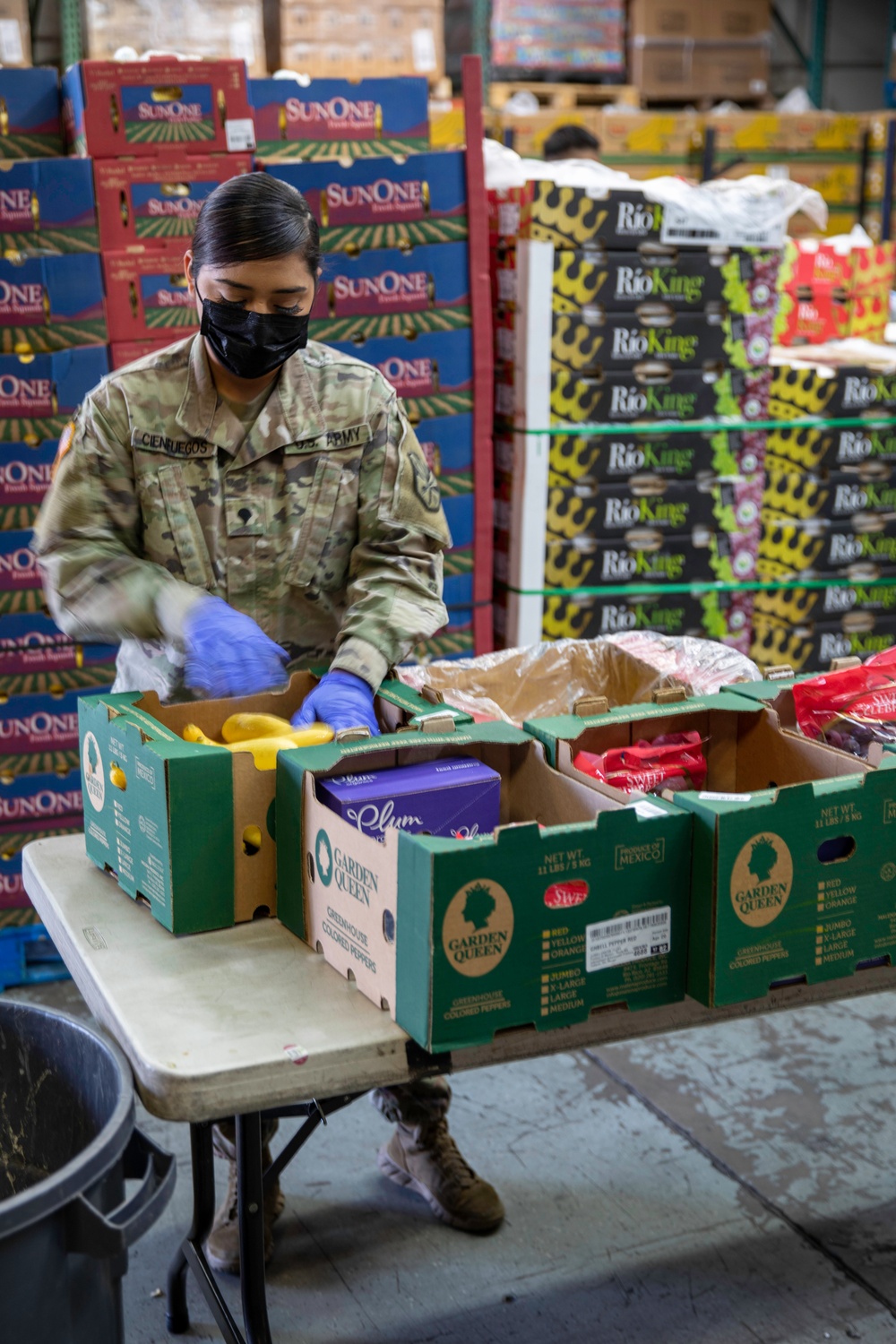 AZNG Helps Local Food Bank