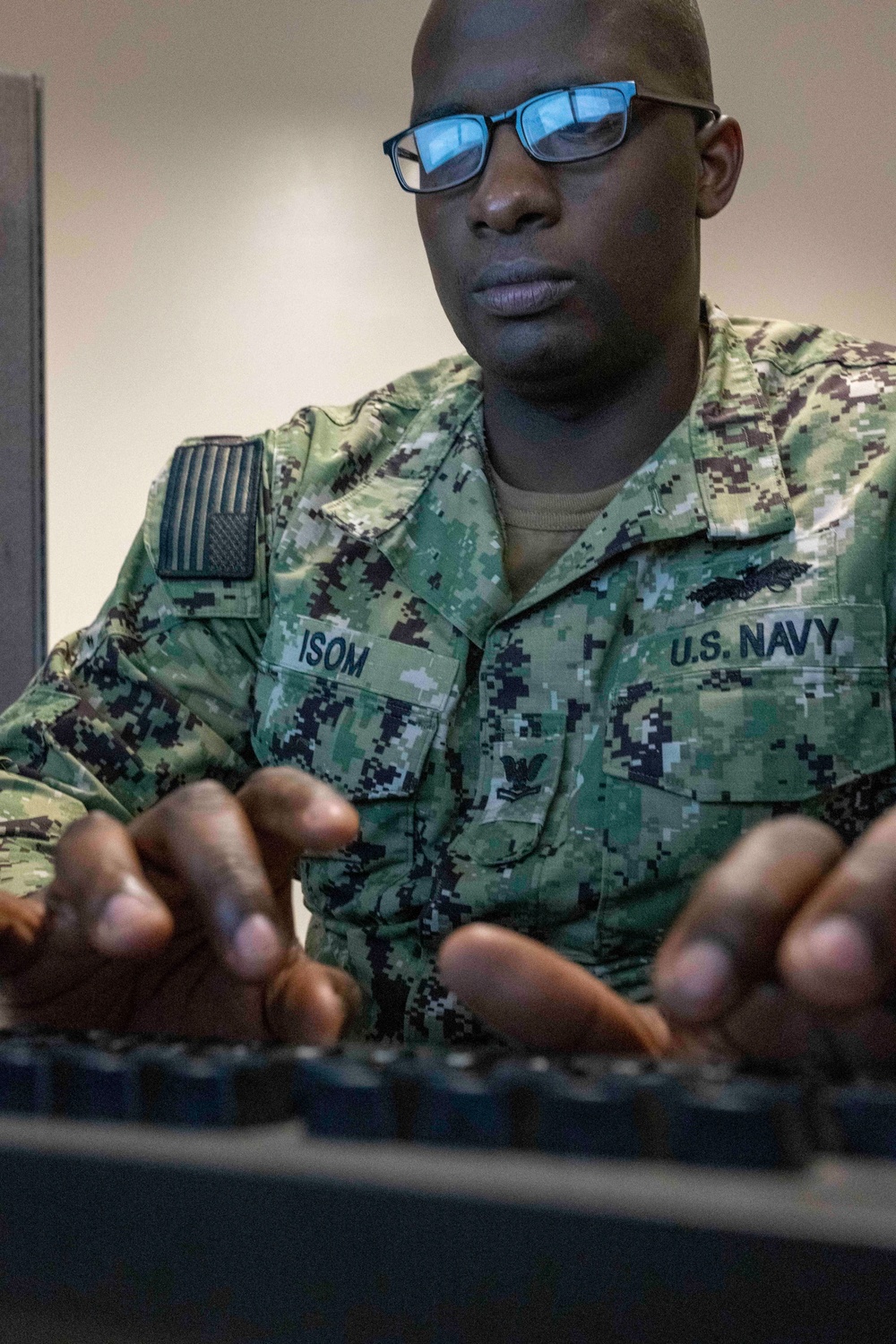 Active Duty is Hiring: Reserve Sailors Encouraged to Consider CANREC Opportunity