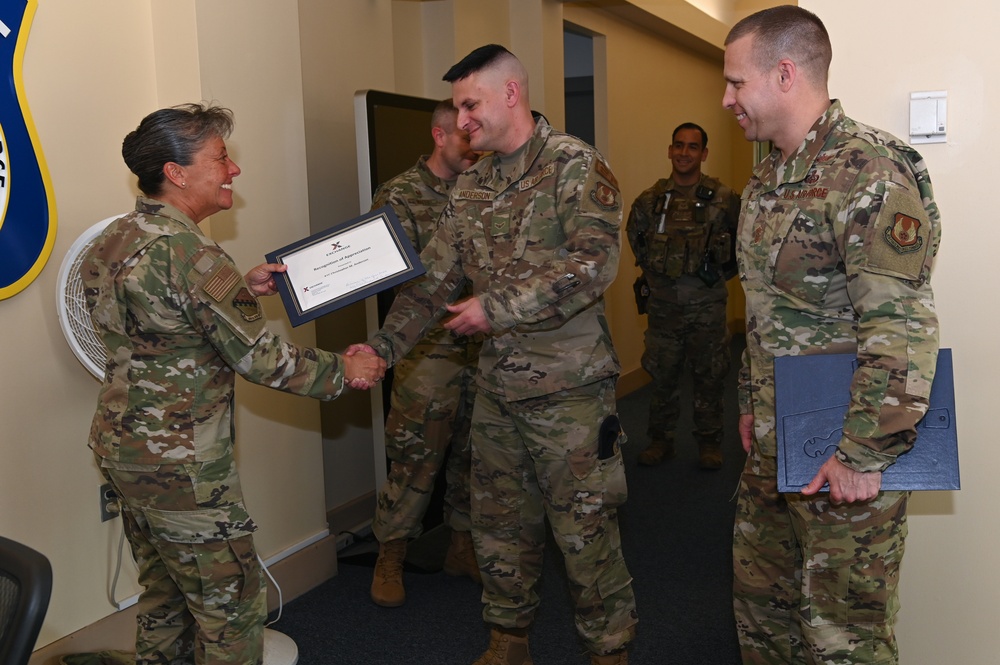 AAFES recognizes airman