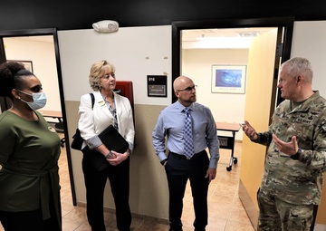 Fort Knox leadership visits new military spouse co-work space, receives spouse feedback