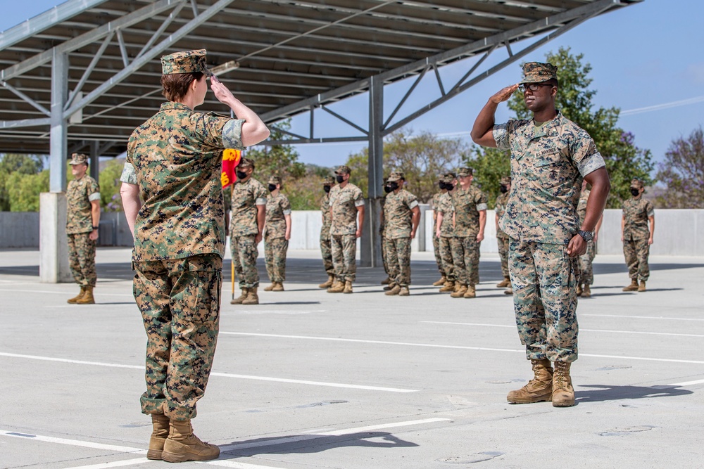Wounded Warrior Battalion - West holds change of command ceremony