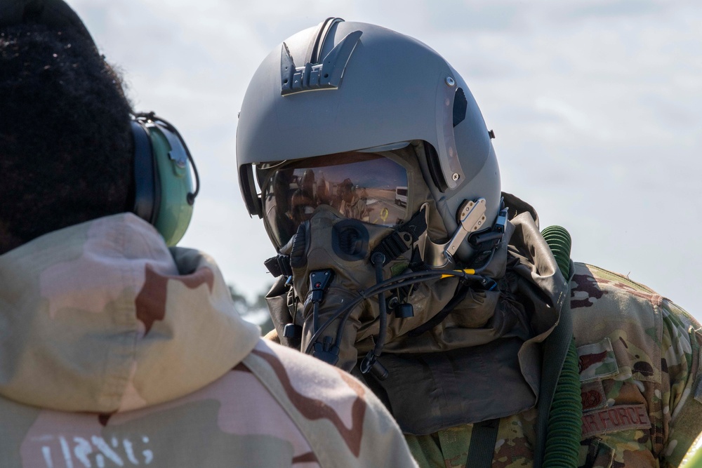 6 LRS tests Airmen in Simulated Contested Environments