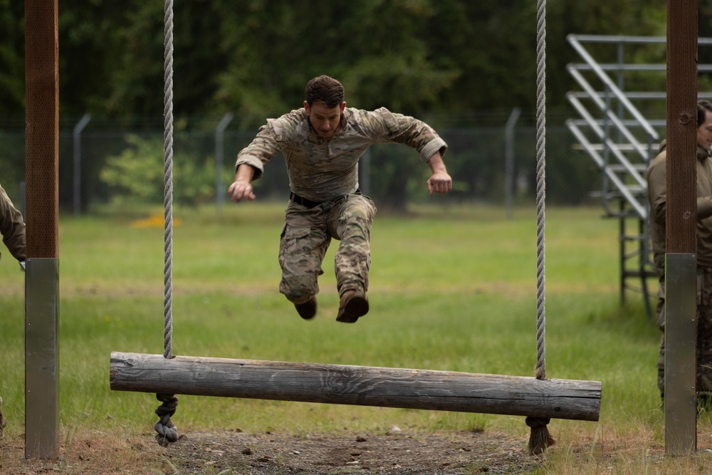 Dvids - Images - 1st Special Forces Group Soldiers Compete For Best 