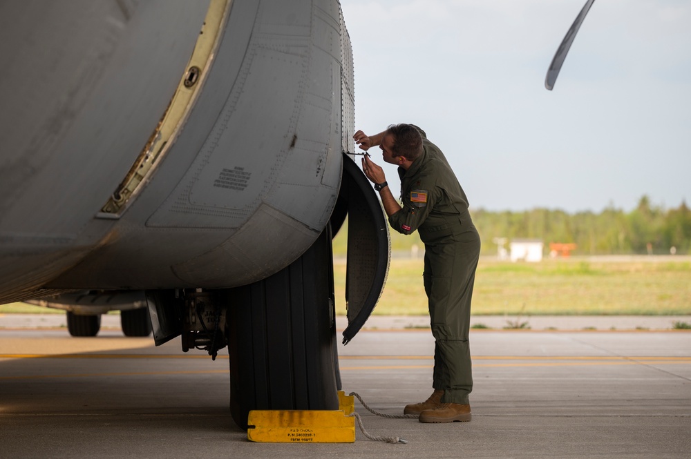 Mobility Guardian 21: Super Hercules night flight