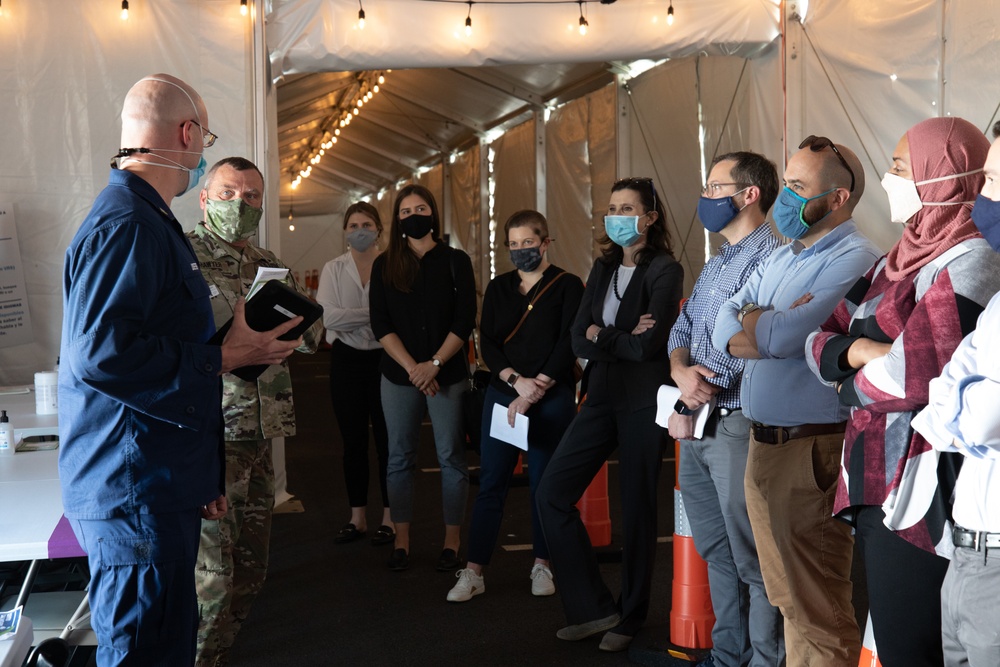The Greenbelt Metro CVC hosts distinguished visitors from the White House