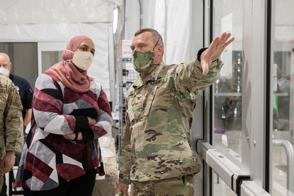 The Greenbelt Metro CVC hosts distinguished visitors from the White House