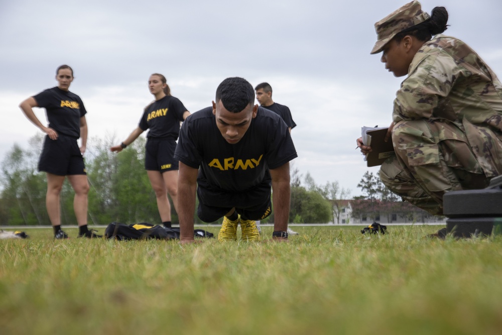 2021 U.S. Army Reserve Best Warrior Competition - APFT