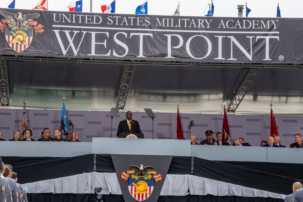 Secretary of Defense Lloyd J. Austin III attends U.S. Military Academy at West Point graduation