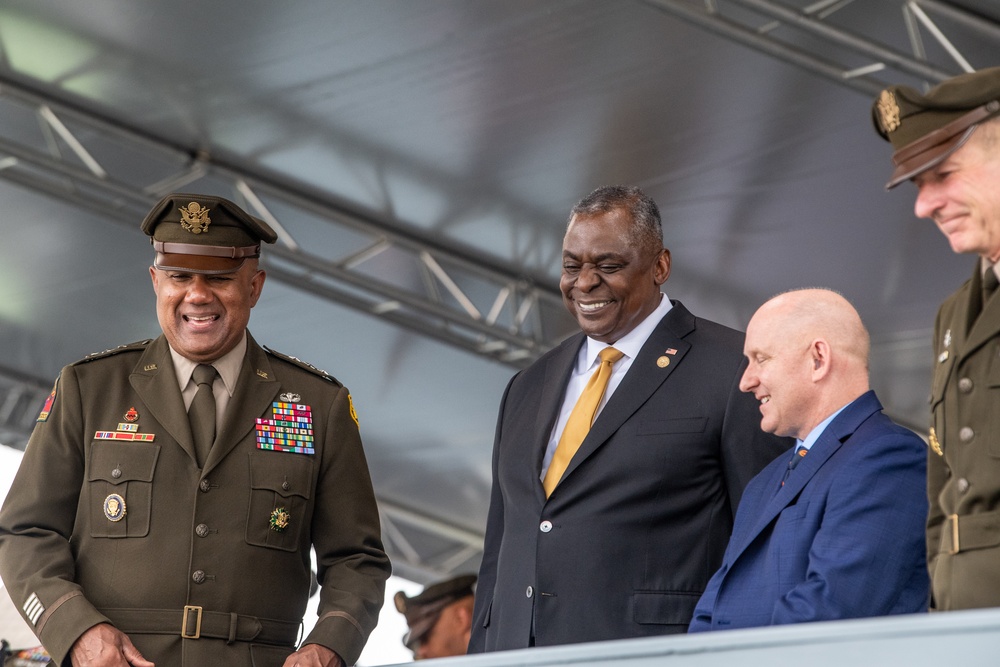 Secretary of Defense Lloyd J. Austin III attends U.S. Military Academy at West Point graduation