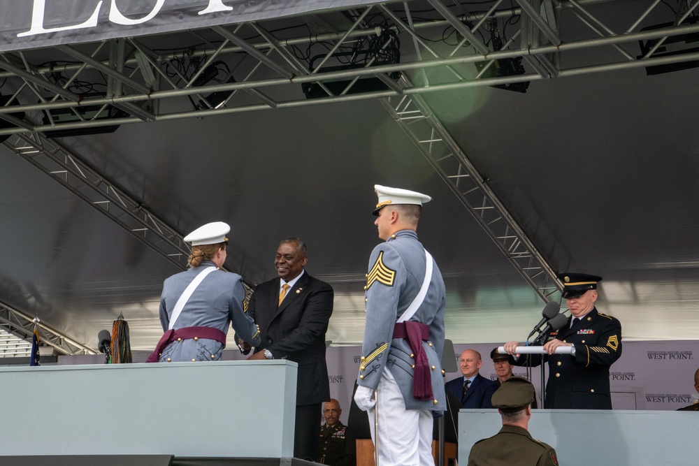 Secretary of Defense Lloyd J. Austin III attends U.S. Military Academy at West Point graduation