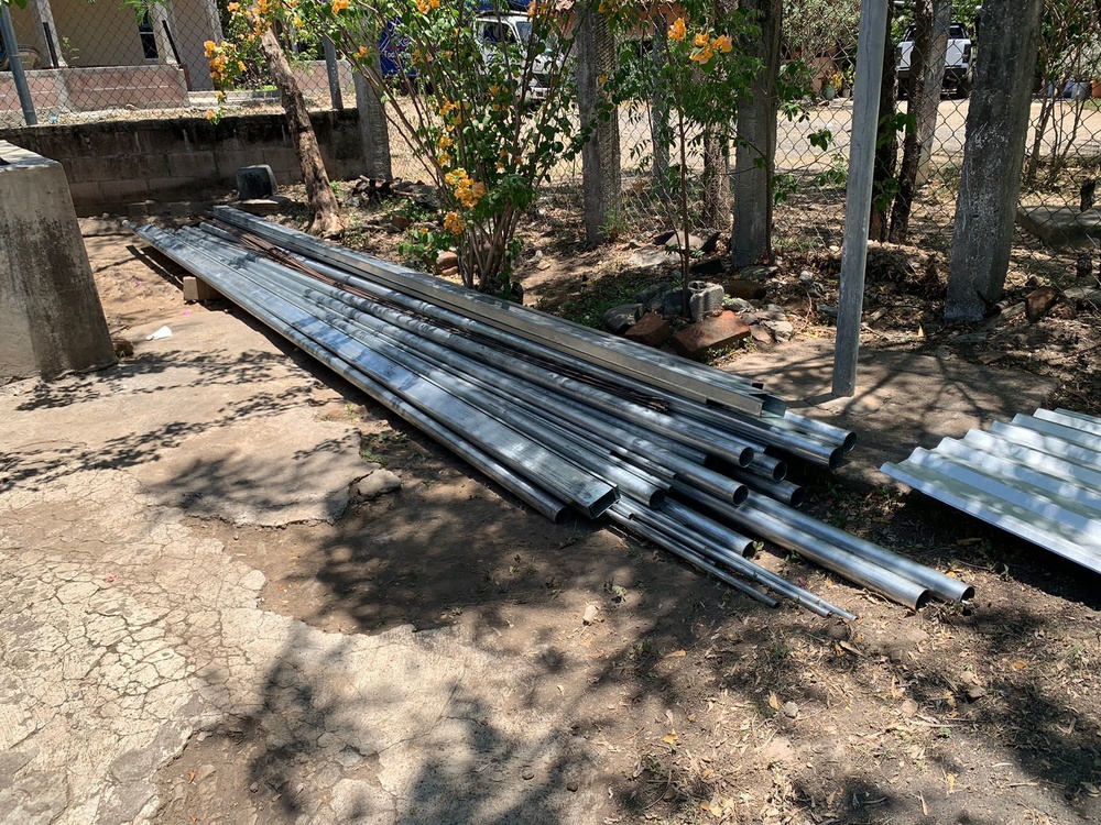 JTF-B donates essential materials to school in Mogotillo, El Salvador through HAP