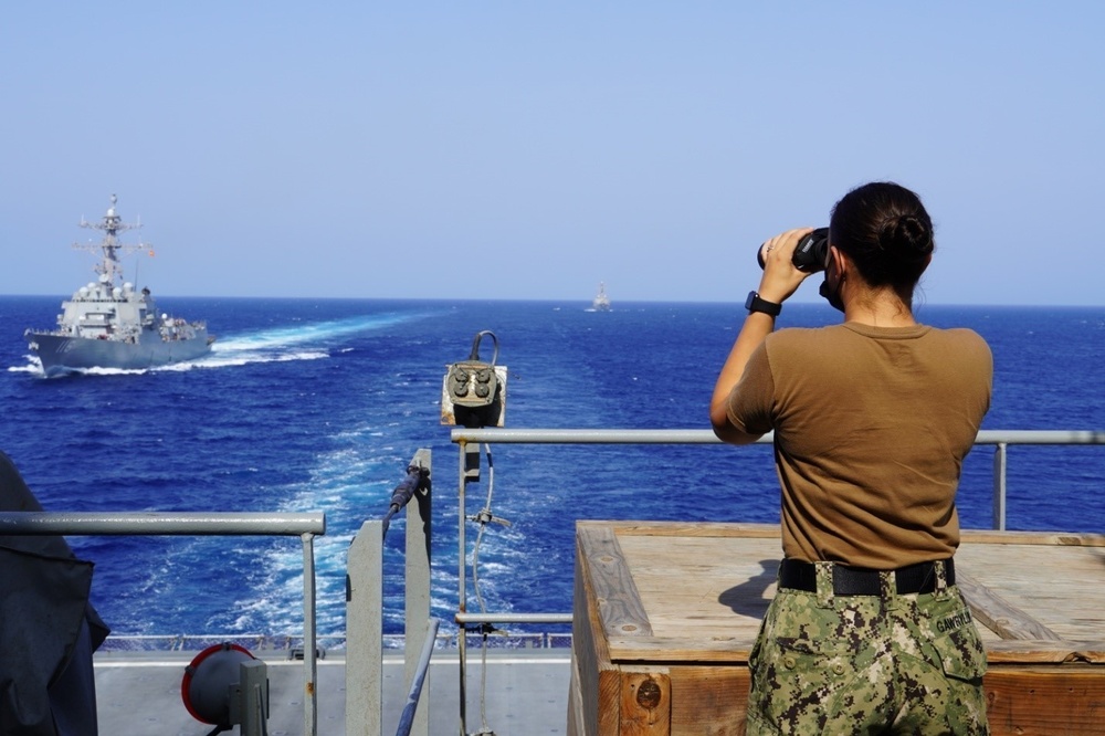 Navy Provides Embarked Security In 5th Fleet