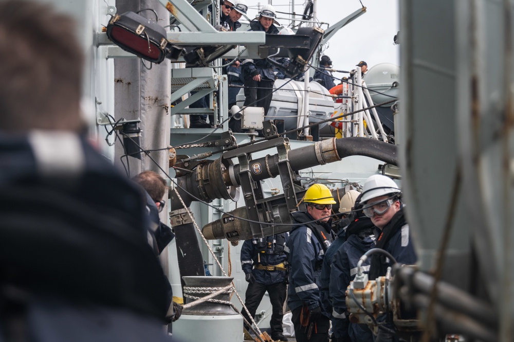 Standing NATO Maritime Group One (SNMG1) Flagship HMCS Halifax conducts a Replenishment-At-Sea (RAS) with USNS Supply off the coast of Portugal