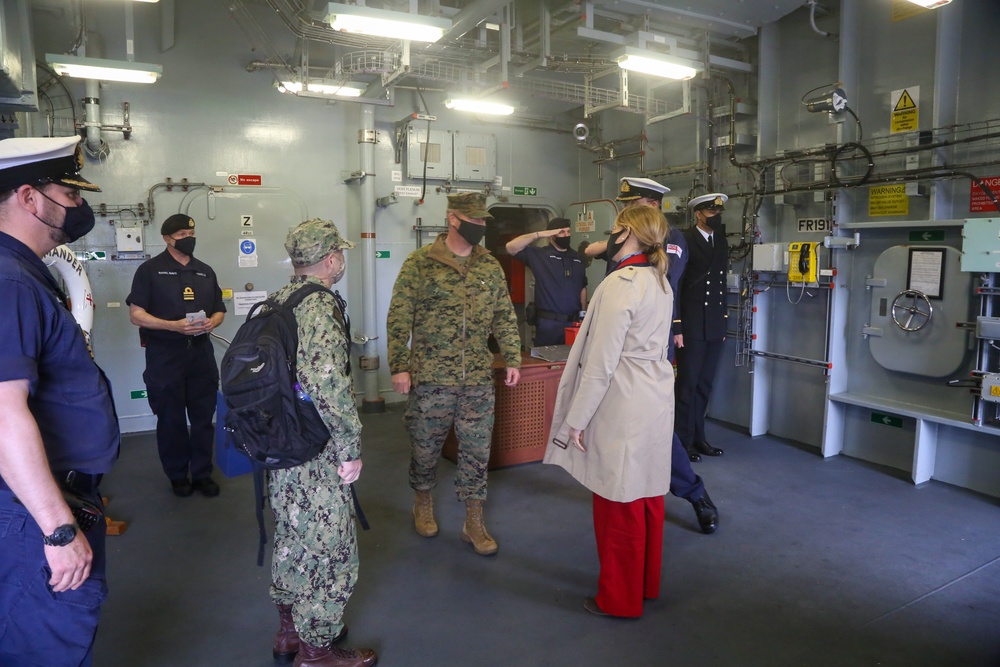 Chargé d’Affaires Yael Lempert Visits Americans Aboard HMS Queen Elizabeth