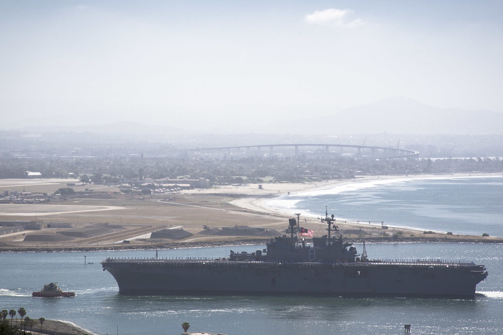 USS Makin Island (LHD 8) Returns