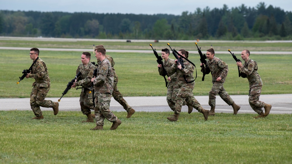 Mobility Airmen conduct Force-on-Force training at Mobility Guardian