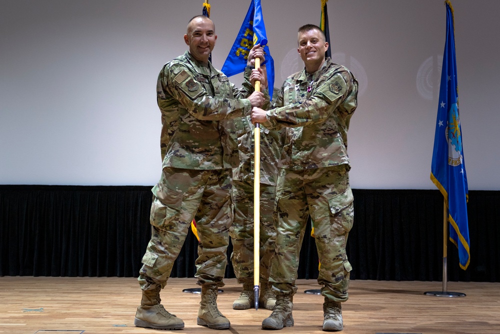 387th AES changes command