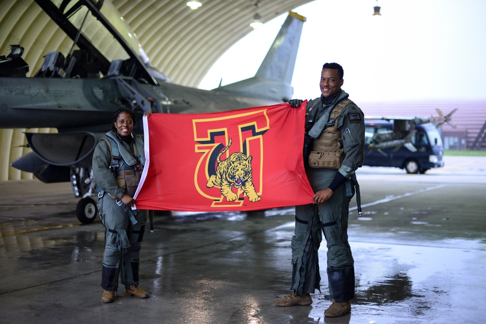 Tuskegee Alumni take flight together