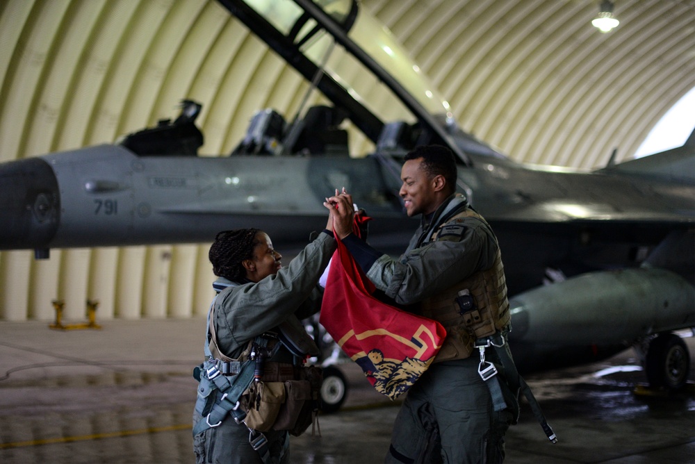 Tuskegee Alumni take flight together