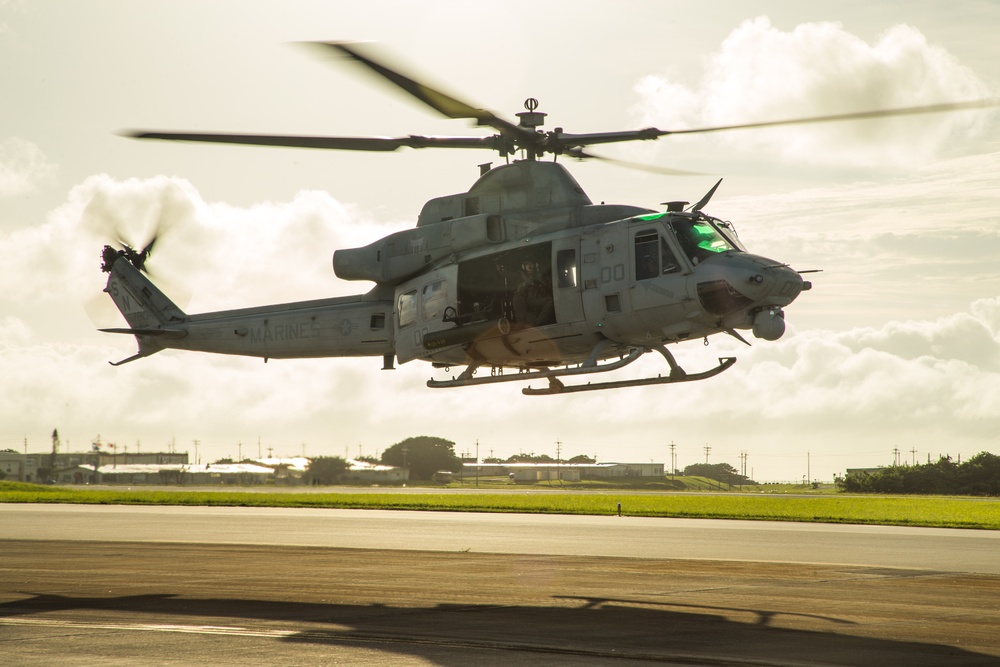 HMLA-169 Flight