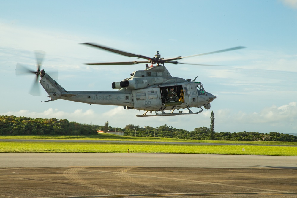 HMLA-169 Flight