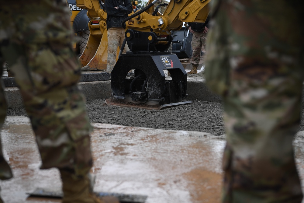 Airmen participate in RADR training