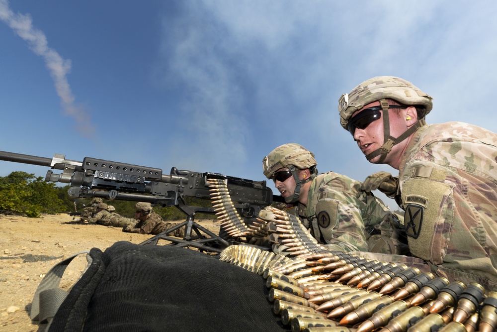Live fire training during Infantry Advanced Leaders Course