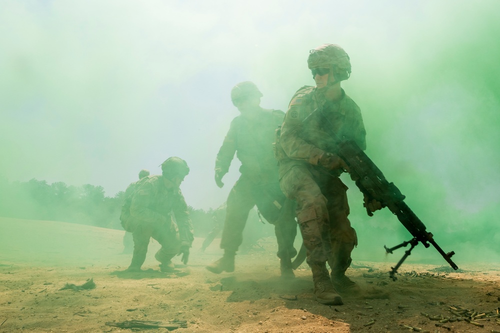 DVIDS - Images - Live fire training during Infantry Advanced Leaders ...